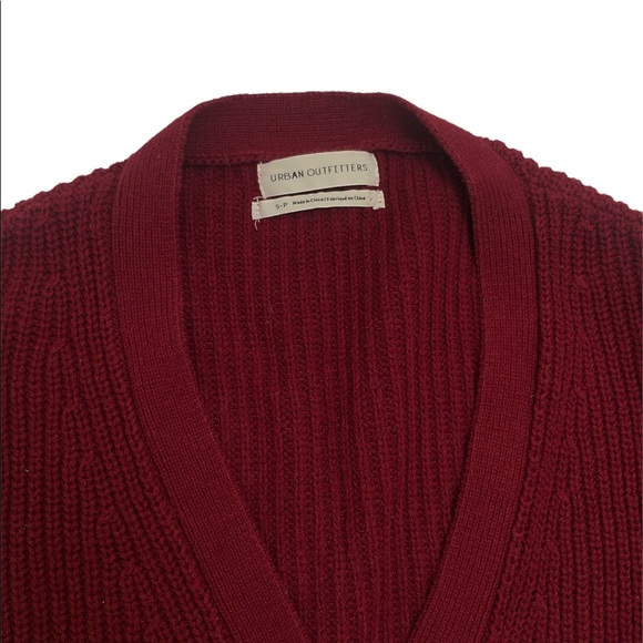 Burgundy Cropped Knit Cardigan - Picture 2 of 2